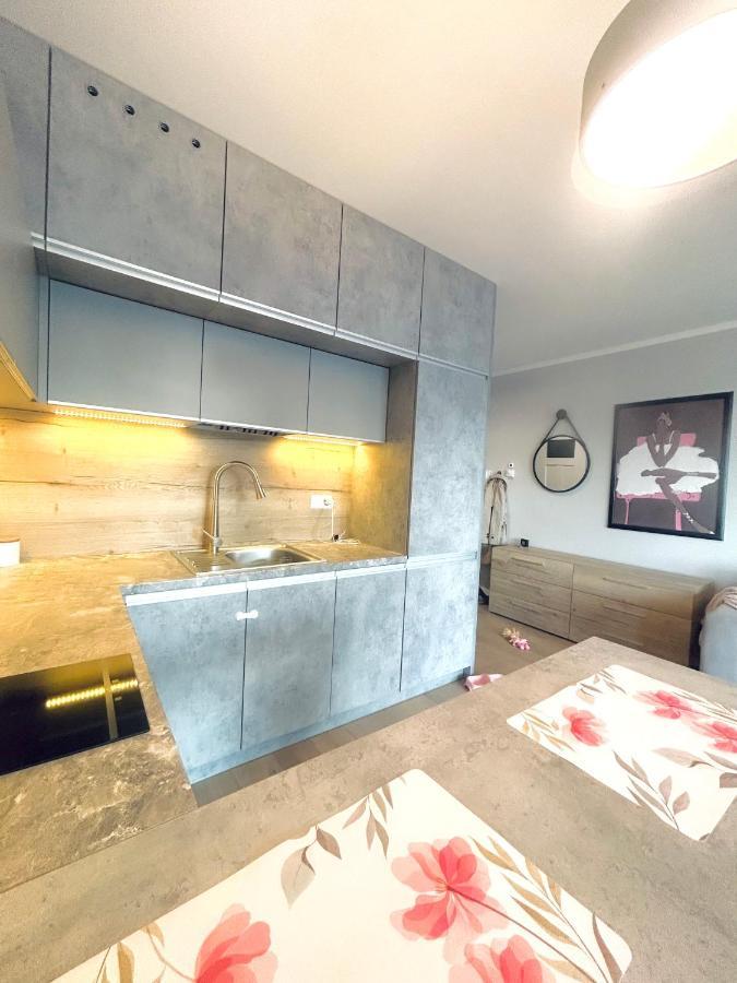 Downtownapartments Carrie Rzeszów Εξωτερικό φωτογραφία